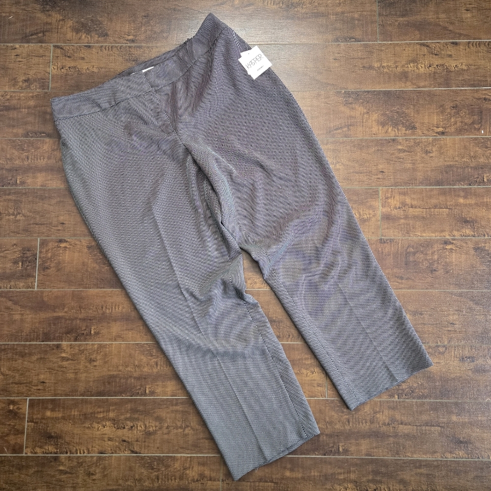 Kasper Woman Wide Leg Trousers NWT Black White Pin Dot Size 16W